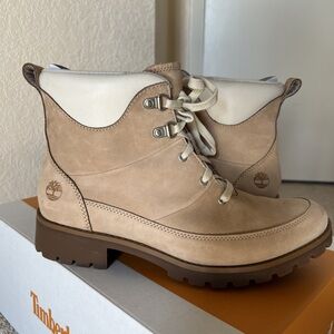 Timberland Womens 9.5 M Ellendale Mid Lace Up Boot Light Beige Nubuck